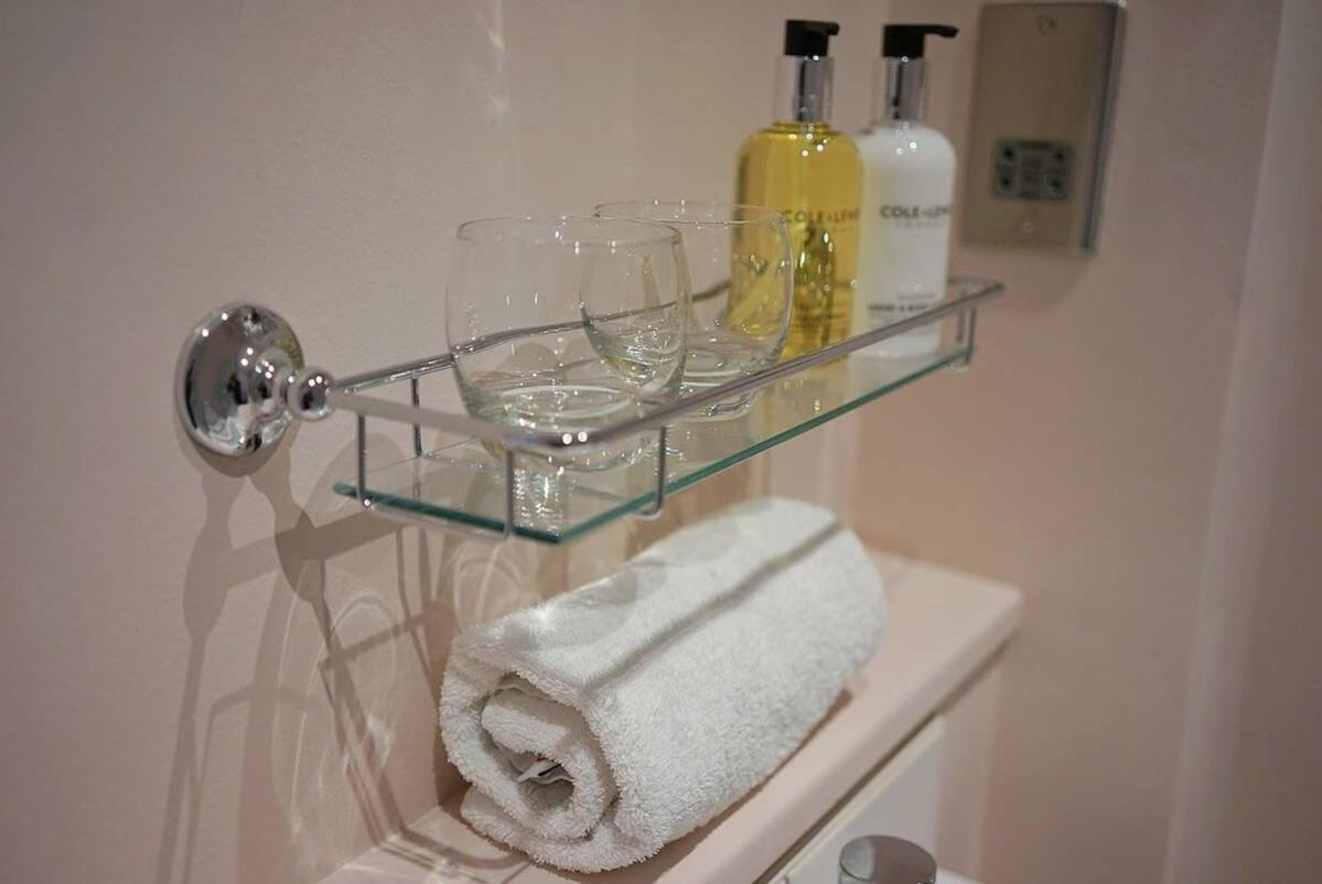 The Alma Taverns Boutique Suites Room 2 - Hopewell Bristol Exteriér fotografie